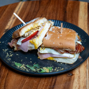 SANDWICH JAMÓN DE CORDERO