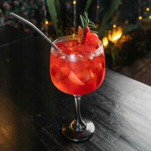 GIN TONIC FRUTOS ROJOS