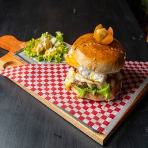 HAMBURGUESA BIG MONK